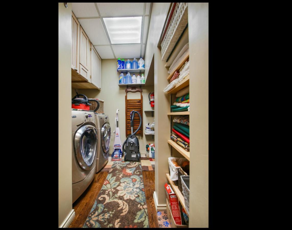 Carnegie Hall Boutique Hotel Ladysmith エクステリア 写真